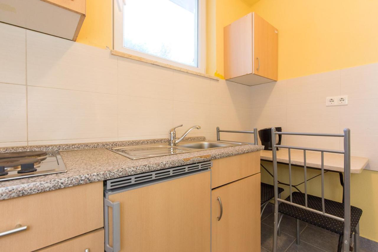 Vila Milano Apartman Kornić Kültér fotó
